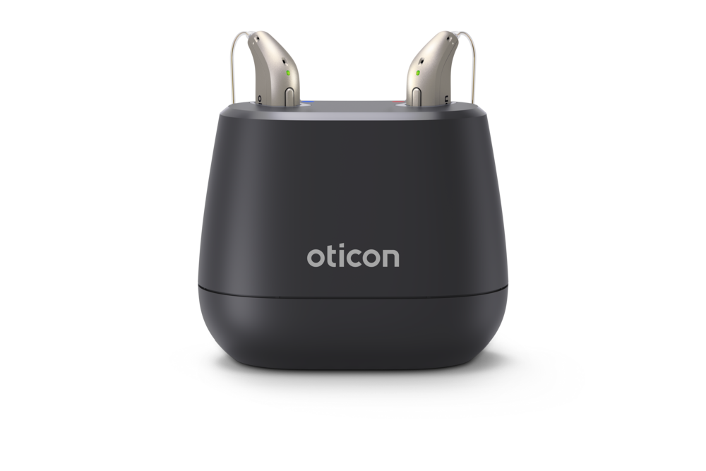 Зарядний пристрій Oticon Charger для слухових апаратів, вигляд спереду.